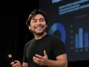 Rob Ávila