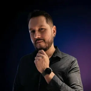 Eric Angeles